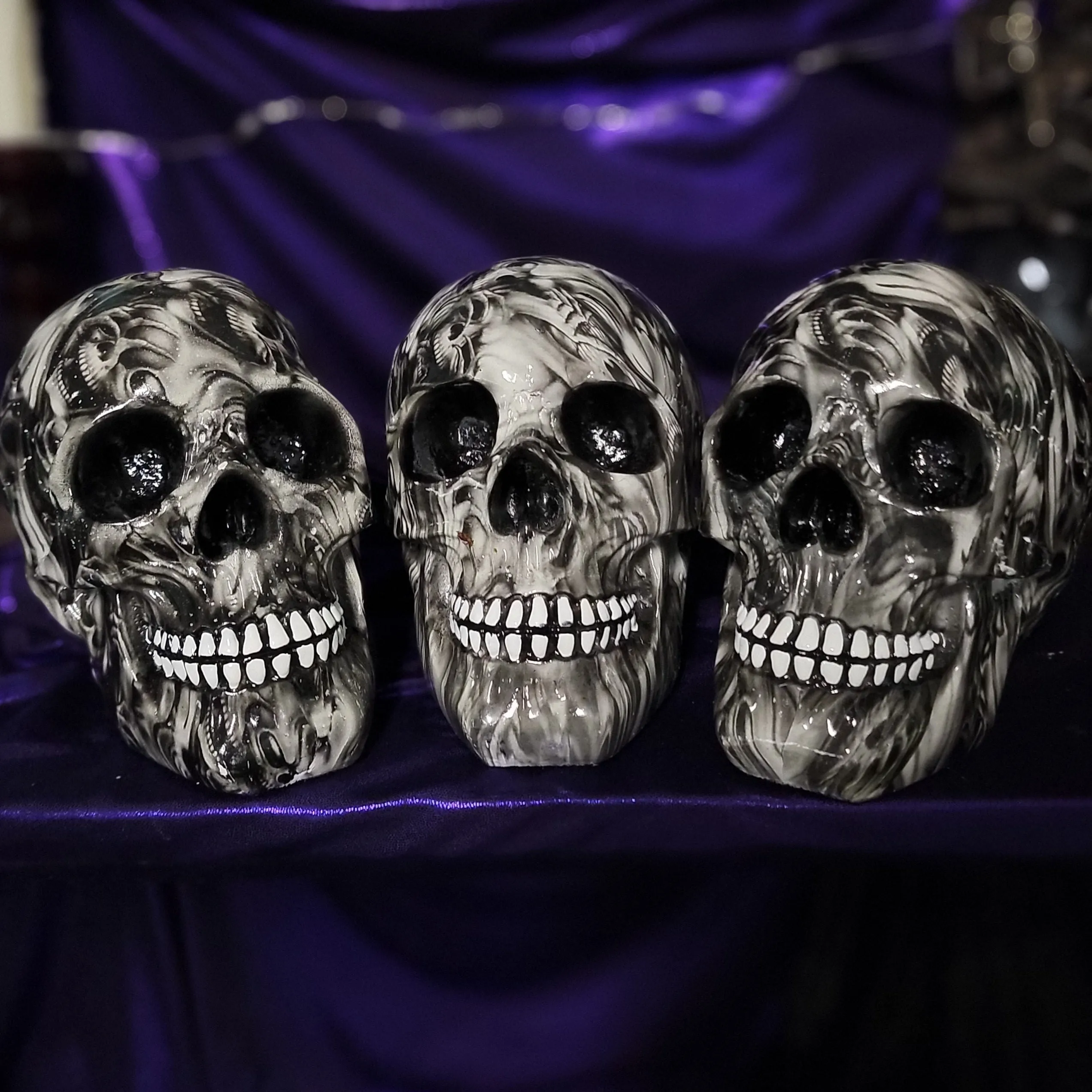 DEFECT-DISCOUNT-Screaming Souls Skull